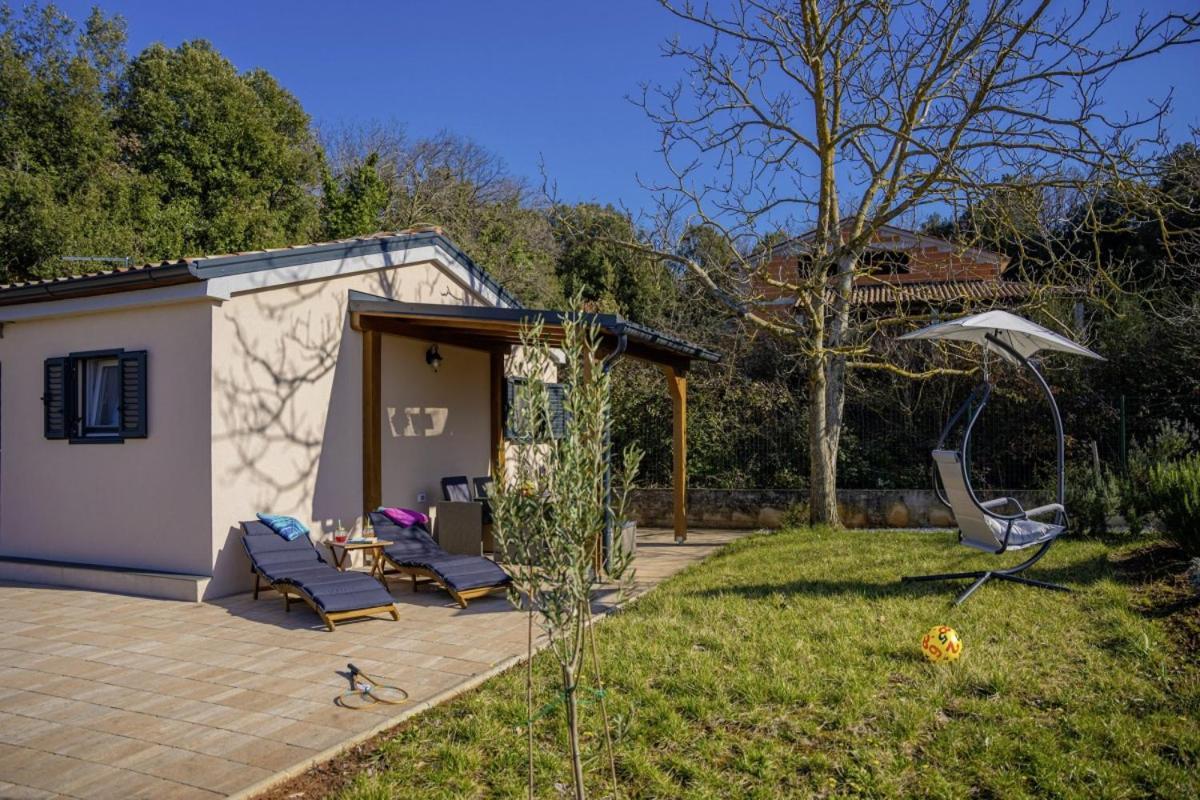 Villa Modean In Pula - Haus Fuer 2-3 Personen Exterior foto